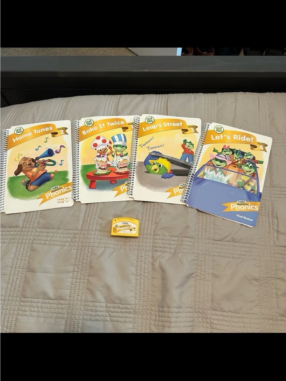 LEAP FROG Easy Reader Phonics 4 Book Set and Cartridge GREAT Condition RARE